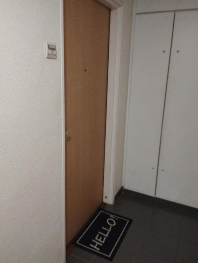 Porte de l'appartement