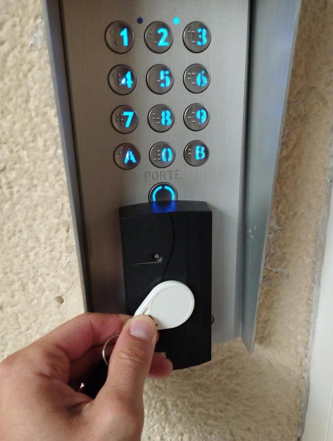 Ouvrir la porte d'entrée