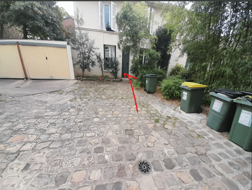 Porte du logement 