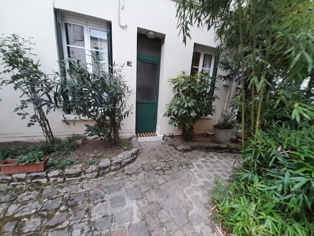 Porte du logement
